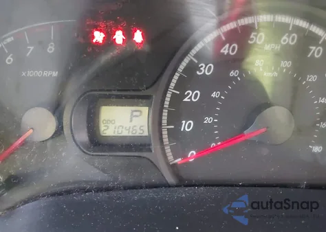 2011 Toyota Sienna Le V6 z USA, uszkodzony, nr VIN 5TDKK3DC2BS021747